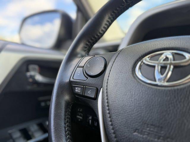2016 Toyota RAV4 HYBRID Limited