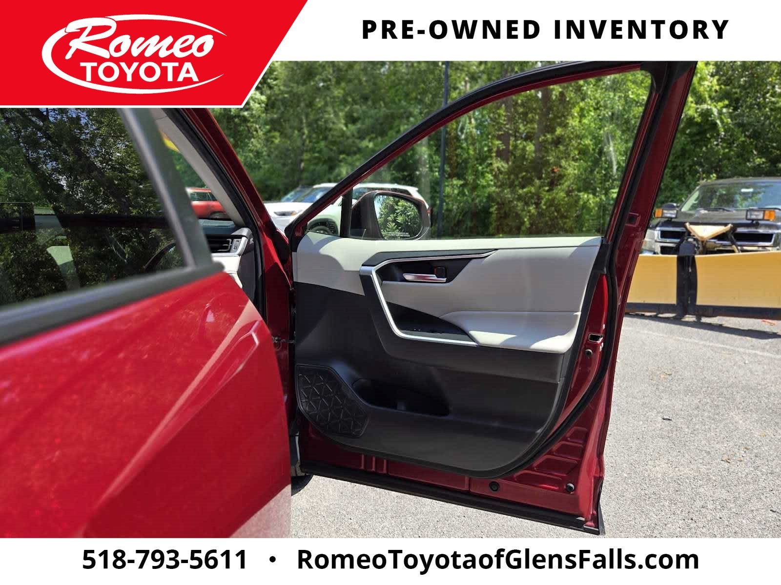 2020 Toyota RAV4 Hybrid Hybrid XLE