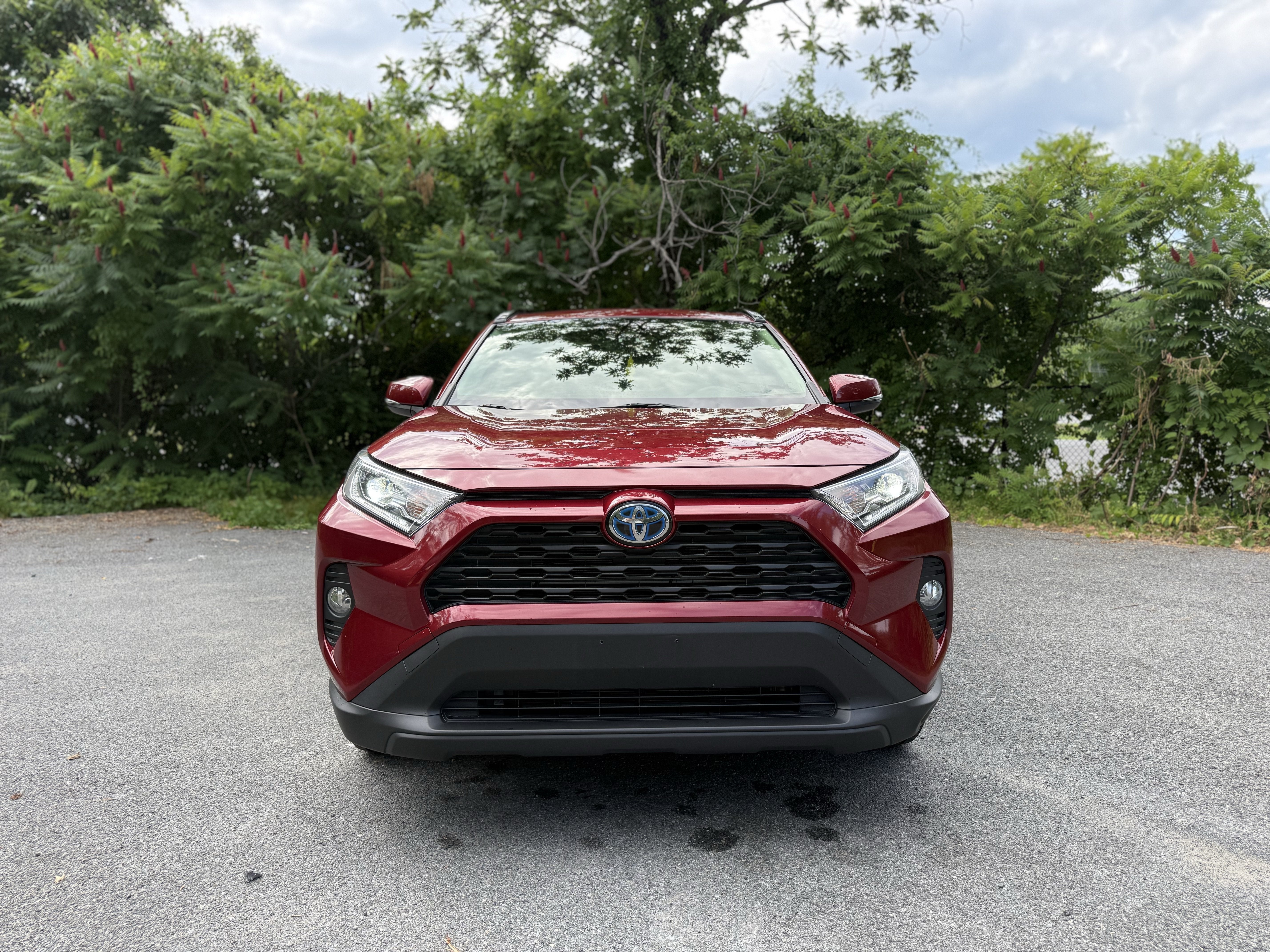 2020 Toyota RAV4 Hybrid Hybrid XLE