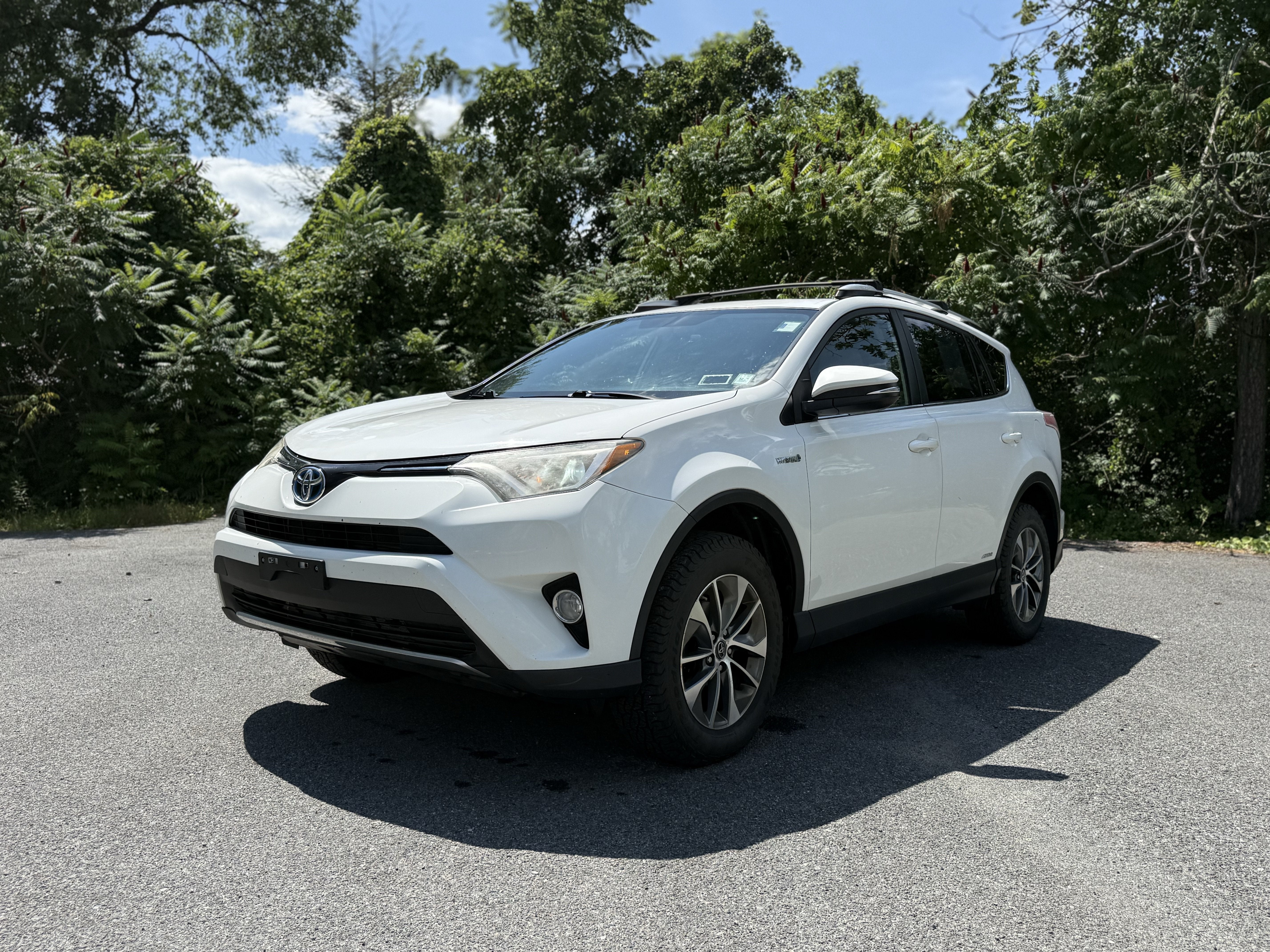 2016 Toyota RAV4 Hybrid XLE