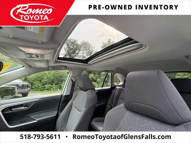 2022 Toyota RAV4 Hybrid Hybrid XLE