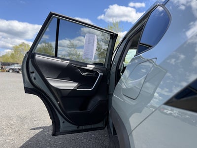 2020 Toyota RAV4 HYBRID Hybrid XLE