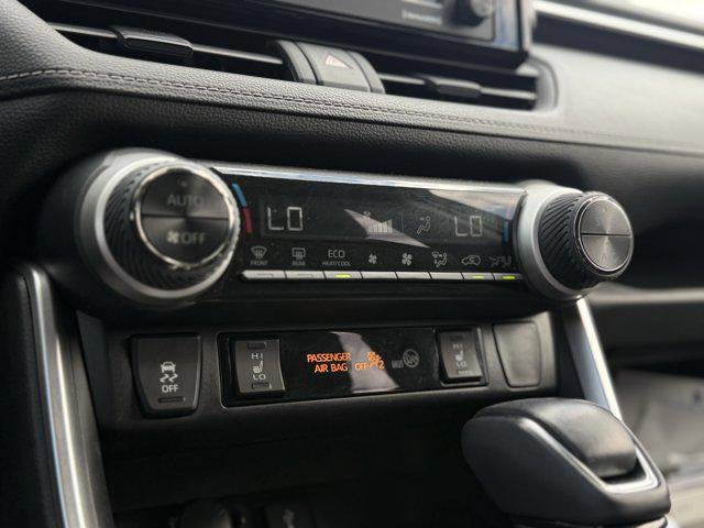 2020 Toyota RAV4 HYBRID Hybrid XLE