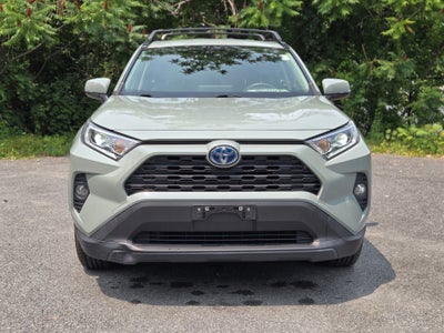 2020 Toyota RAV4 Hybrid XLE
