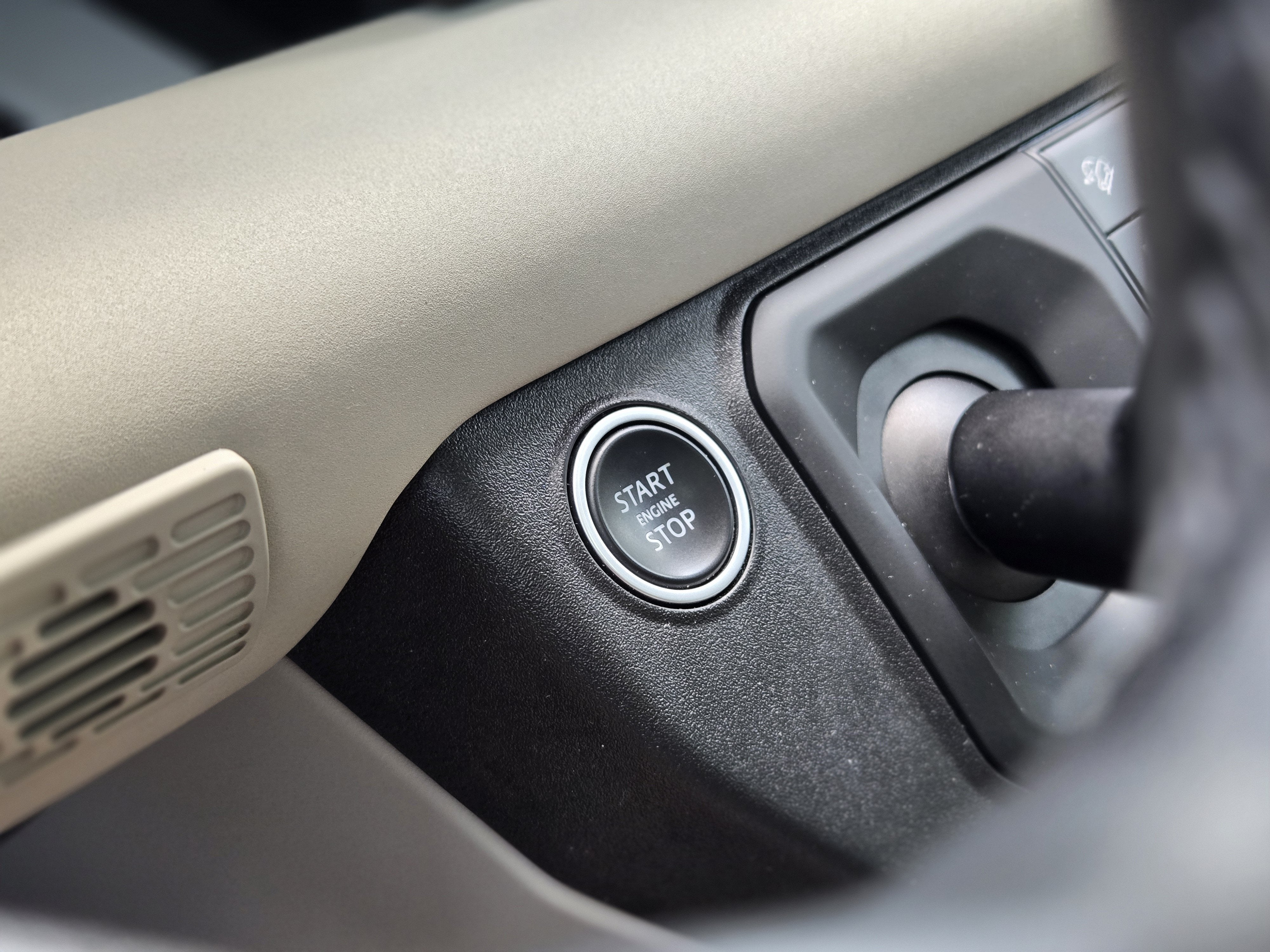 2021 Land Rover Defender S