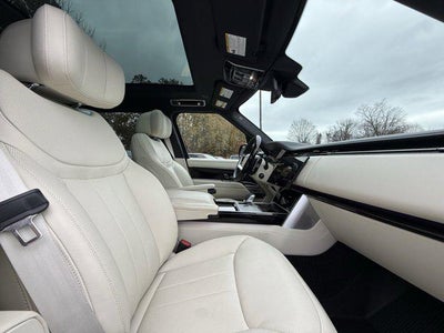 2025 Land Rover Range Rover Autobiography