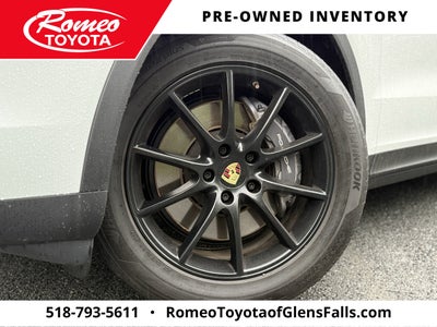 2024 Porsche Cayenne Base