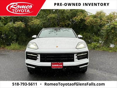 2024 Porsche Cayenne Base