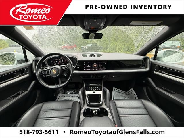 2024 Porsche Cayenne Base