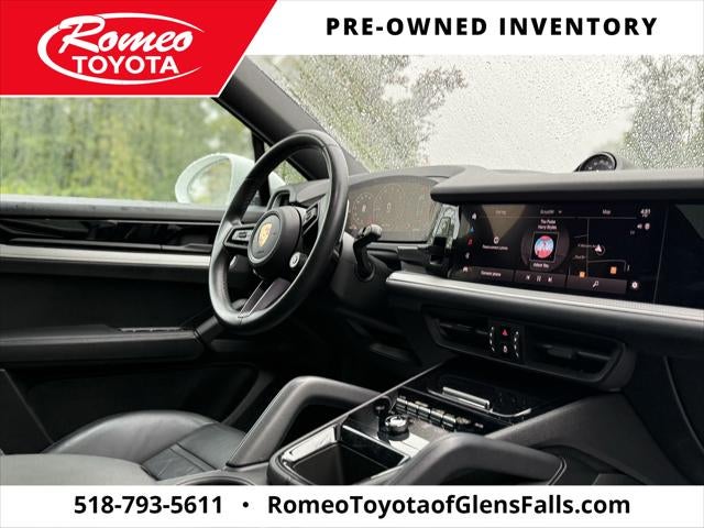 2024 Porsche Cayenne Base