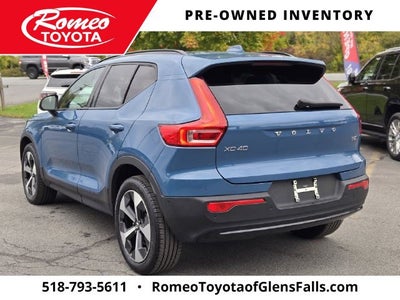 2025 Volvo XC40 Plus Dark Theme